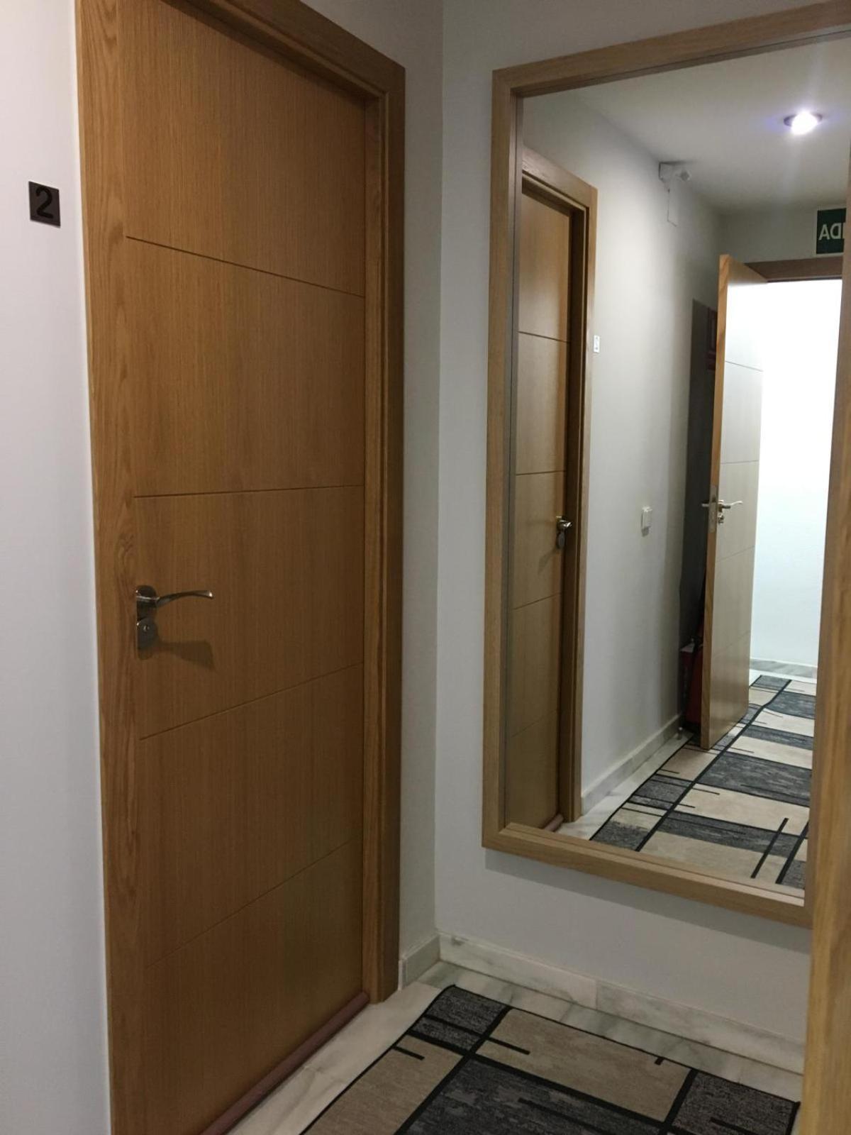 Alojamiento Seda Alcalá de Guadaira Екстериор снимка